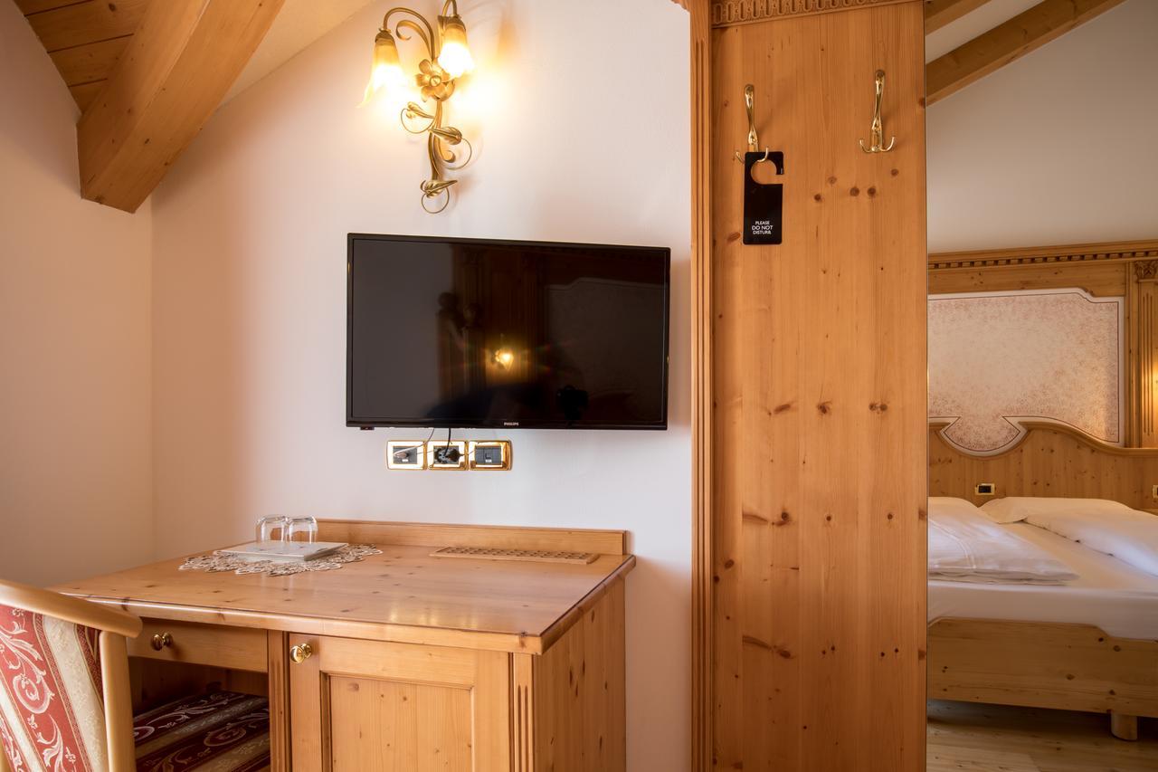 Hotel Chalet All'Imperatore Madonna Exterior foto